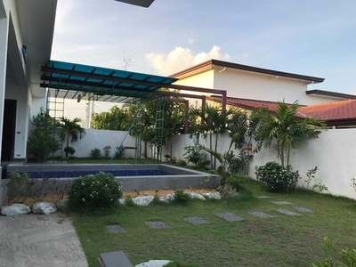 Villa For Rent In Pulung Cacutud, Angeles