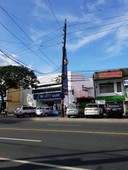 Commercial Space with Driveway for Rent Marikina