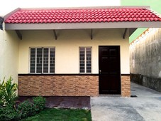 Selling House and Lot in Bacoor, Cavite