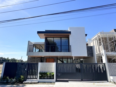 House For Sale In Malpitic, San Fernando
