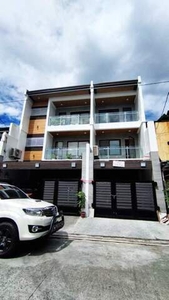 Townhouse For Sale In Project 3, Quezon City