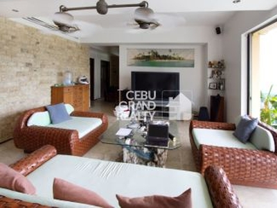 Fully Furnished 2 Bedroom Beachfront Villa for Rent in Mactan