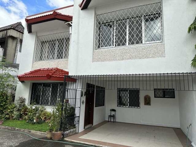 Townhouse For Sale In Loyola Heights, Quezon City
