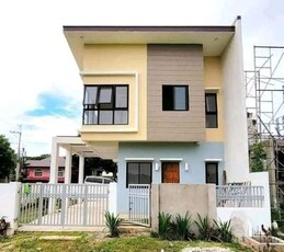 Caysio, Santa Maria, Townhouse For Sale