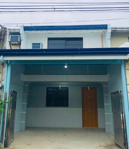 For Rent 2-Bedroom Townhouse at Mactan Deca Homes 3, Lapu-Lapu City