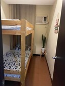 2 Bedrooms Fully Furnished in Makati/Magalles MRT station