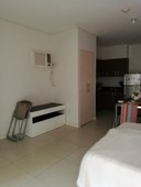 Studio Unit for Rent in Red Oak at Two Serendra