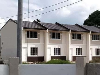 For Sale: Premiere 2 Storey Duplex House in Sunnyvale Homes Concepcion Tarlac