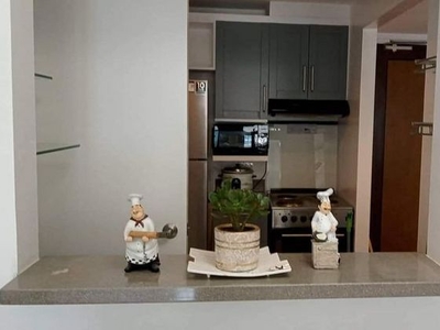 2BR Condo for Rent in Joya Lofts and Towers, Rockwell Center, Makati