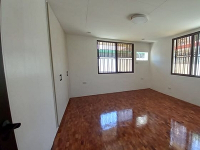 3BR House for Rent in Merville Subdivision, Parañaque