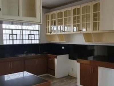 4BR House for Rent in BF Homes, Parañaque