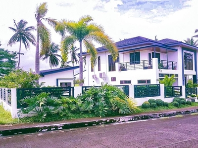 3BR Condo for Sale in Ocean Heights Residences Boracay Aklan RH19101 in Malay