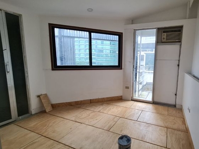 4BR Townhouse for Rent in Poblacion, Makati