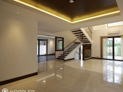 5BR House for Rent in McKinley Hill, Taguig
