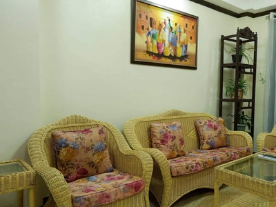 Baguio 5 - Storey Townhouse with overlooking view