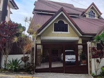 Classy Three Storey House in an Exclusive Subdivision in Baguio City for Sale!!