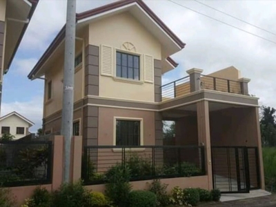 Fully Furnished Condo For Sale in Malarayat Golf and Country Club, Lipa City