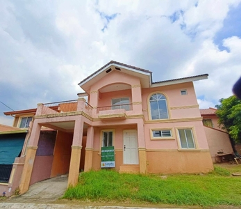 Tagaytay Condominium Unit for Sale