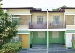 Rent to own 4 bdr house w gate and balcony nr school