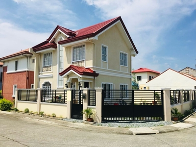 Corner Lot 4 Bedroom House and Lot for Sale Gran Seville Cabuyao City Laguna