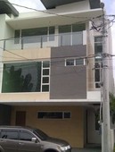 3 Storey Townhouse For Rent At Mahogany Place