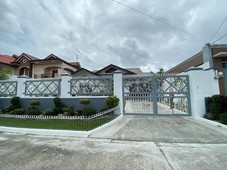 6 BEDROOM HOUSE FOR SALE AROUND ANGELES CITY NEAR CLARK AIRPORT