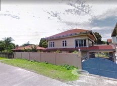 A 953-sqm Bacolod Villa (Cluster of Houses) For Sale