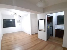 Newly Renovated Spacious Condo for Rent or Buy ! Central Location Metro Manila! Rent period (6 or 12 months)
