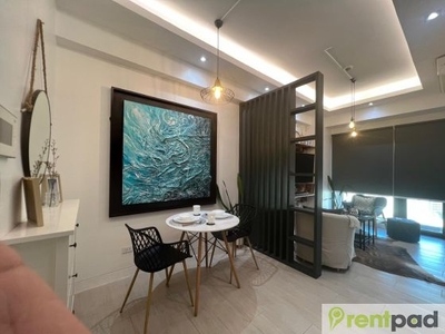 Fully furnished 3BR w balcony unit at Park Terraces Pointe Tower