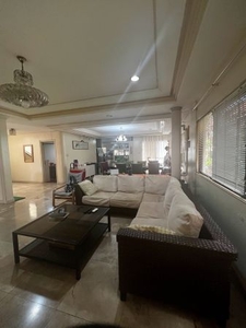 House and Lot 5 Bedrooms in Alabang West, Las Piñas City - For SALE