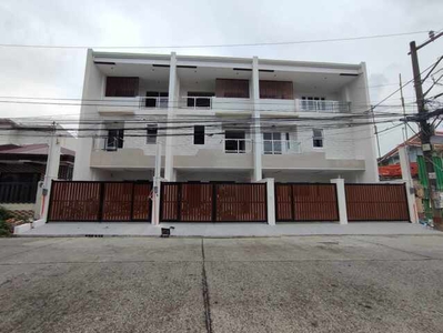 House For Sale In Almanza Uno, Las Pinas