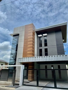 Corner House and Lot for Sale in San Fernando, Pampanga near SM Telabastagan