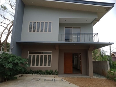 House and lot for sale in taytay rizal,near san beda university taytay