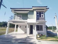 4 Bedrooms House and Lot for Sale in Dasmari?as Cavite