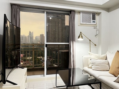 2 Bedroom Condo for lease at Brio Tower, Rockwell, Makati City