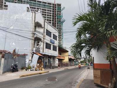 344 sqm Commercial Lot w/ Building near (ARC TOWER ) Cebu City For Sale