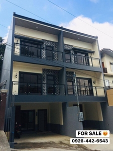 4 Bedroom Duplex Home in a nice subdivision Camp 7 Baguio City