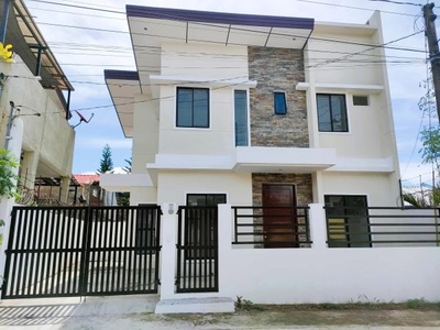 4 Bedroom Modern Style Ready for Occupancy House for Sale East area of Bacolod