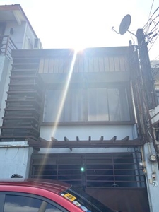 4-Bedroom Townhouse for leae in Kapitolyo, Pasig City, Metro Manila