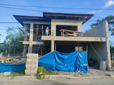 5BR Beach Front Subd. House and Lot For Sale Corona Del Mar Talisay City Cebu