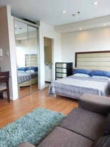 BGC Condo Fully Furnished 1 BR converted to Spacious Studio