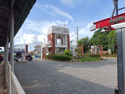 Corner Lot in Metrogate Dasmarinas Cavite