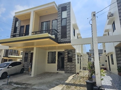 Duplex House and Lot