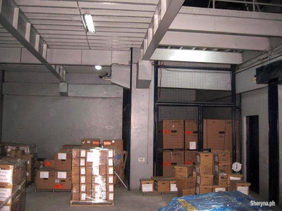 For sale building warehouse/office in Pascor drive Paranaque