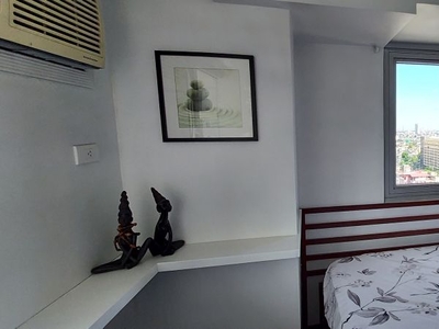 Fully furnished 2 bedroom unit in BGC