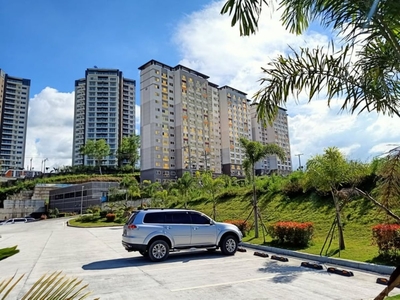 For sale condo unit inside D'Heights Clark Freeport Zone