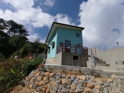 House and Lot Surrounded With Beautiful Views for sale at La trinidad