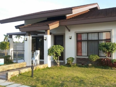 Modern Asian Style House Rental with Free Wi-Fi
