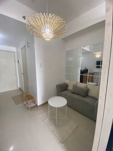New 1BR Fully Furnished @ South Residence Las Pinas