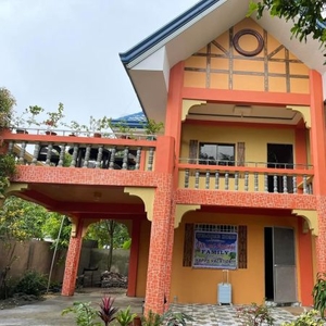 Newly updated house 4BR with aircon.3BR with shower heater